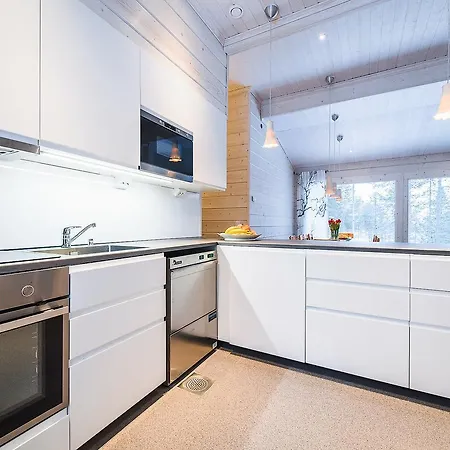 Aurora Hotel Oivanki